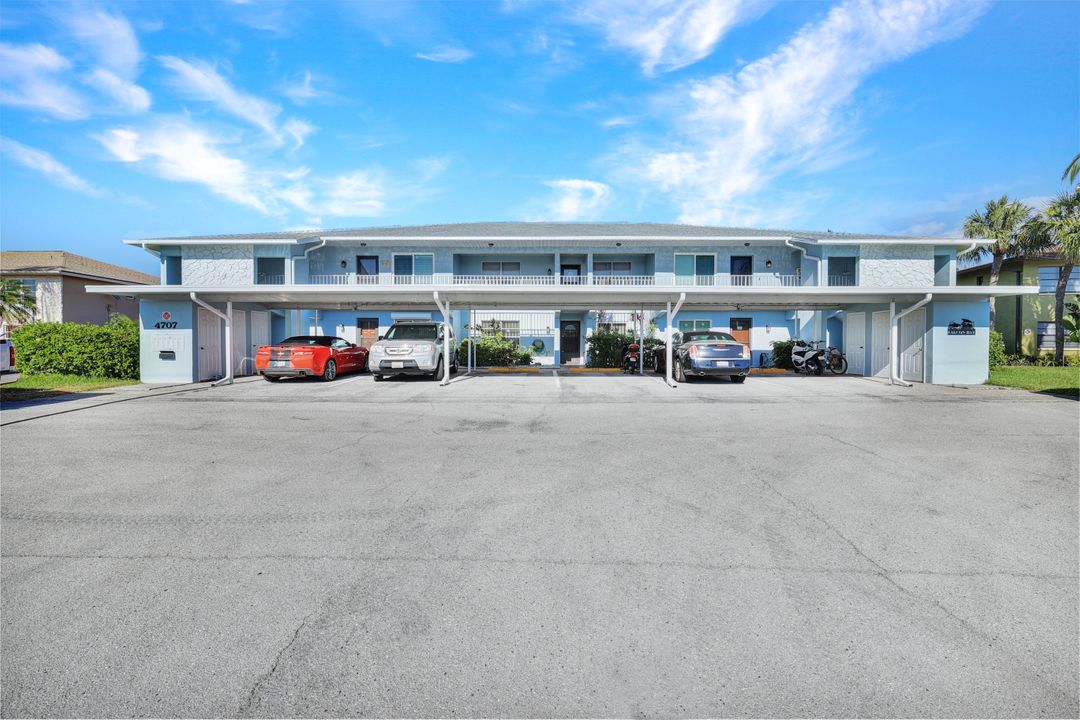 4707 SE 5th Ave #202, Cape Coral, FL 33904