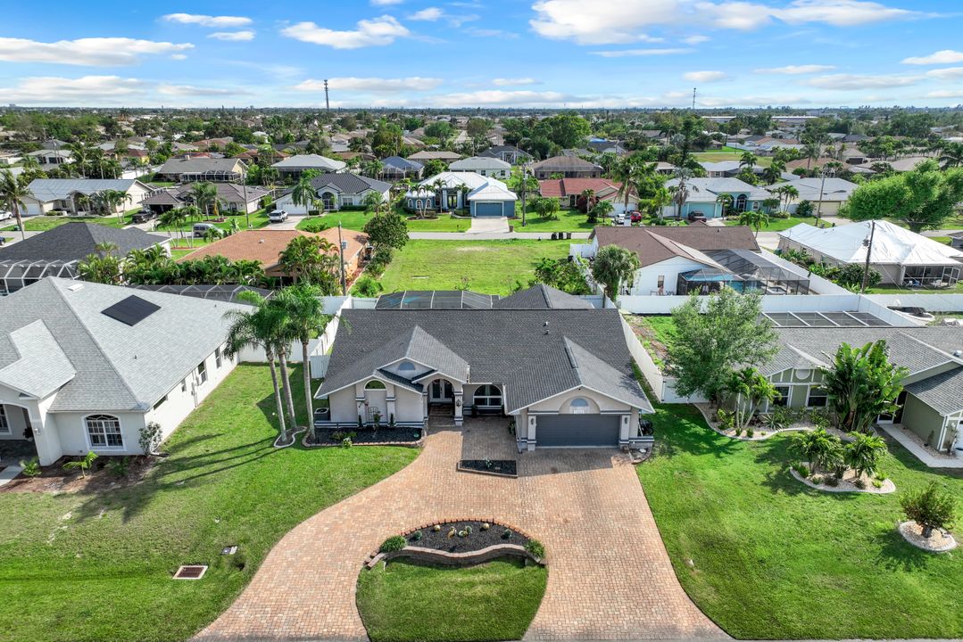 1022 SE 5th St, Cape Coral, FL 33990