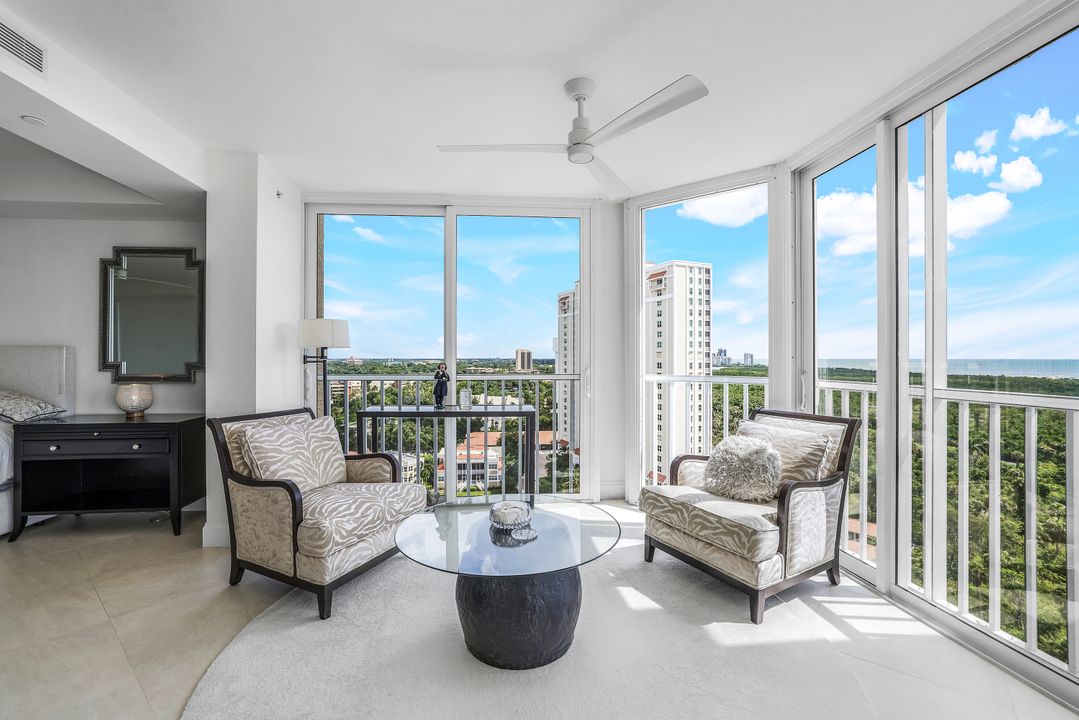 6585 Nicholas Blvd #1401, Naples, FL 34108