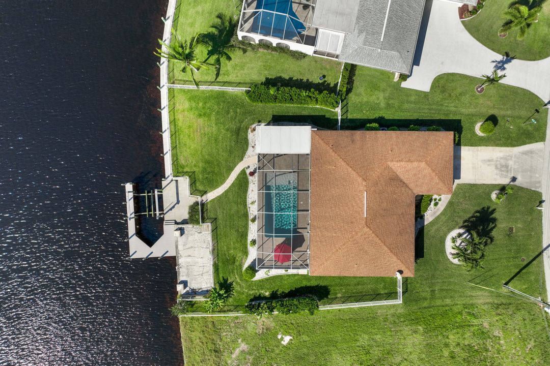 1100 SE 32nd St, Cape Coral, FL 33904