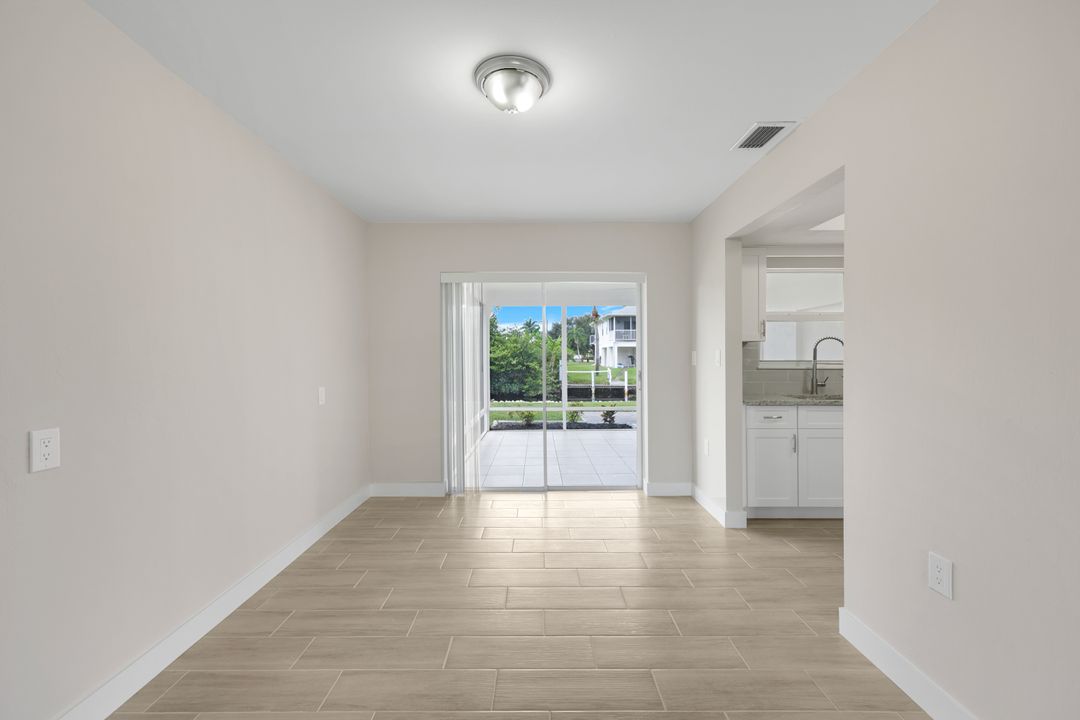 27150 Esther Dr, Bonita Springs, FL 34135