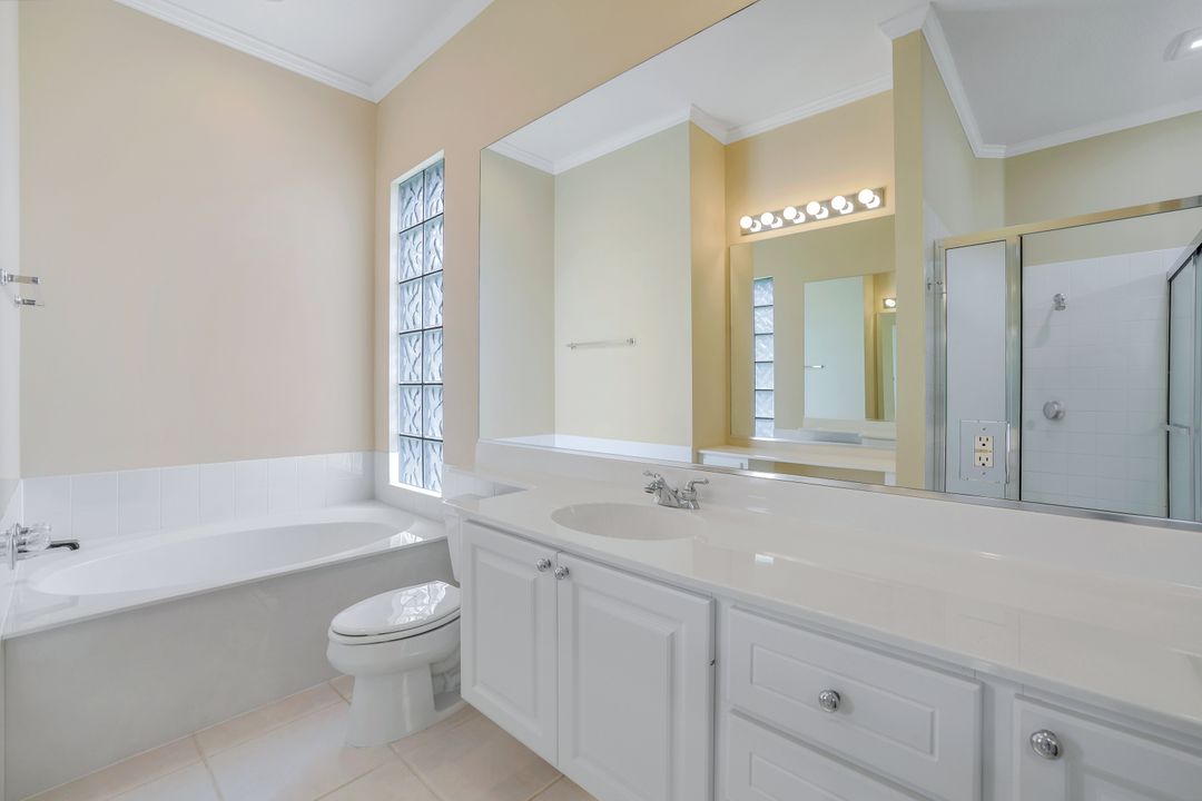 2830 Jude Island Way, Naples, FL 34119