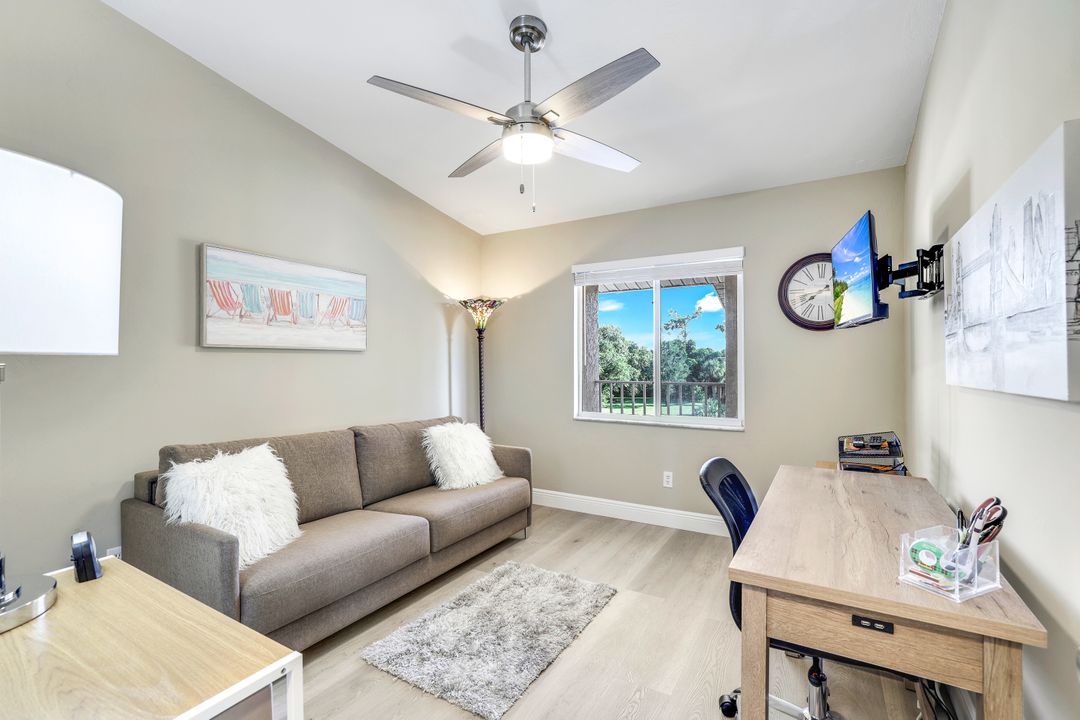 7360 Glenmoor Ln #4301, Naples, FL 34104