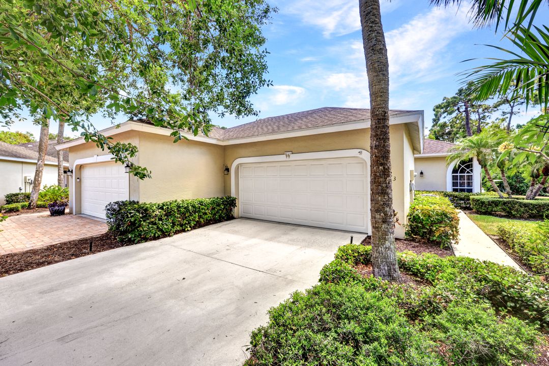 23023 Grassy Pine Dr, Estero, FL 33928