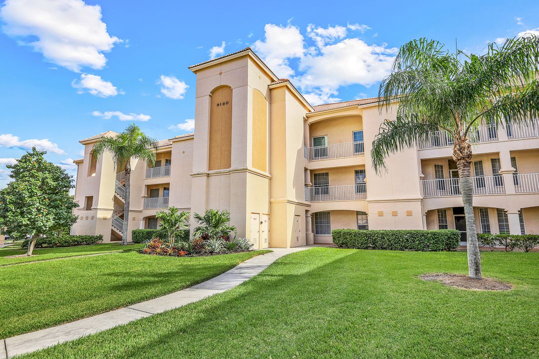 9180 Southmont Cove #109, Fort Myers, FL 33908