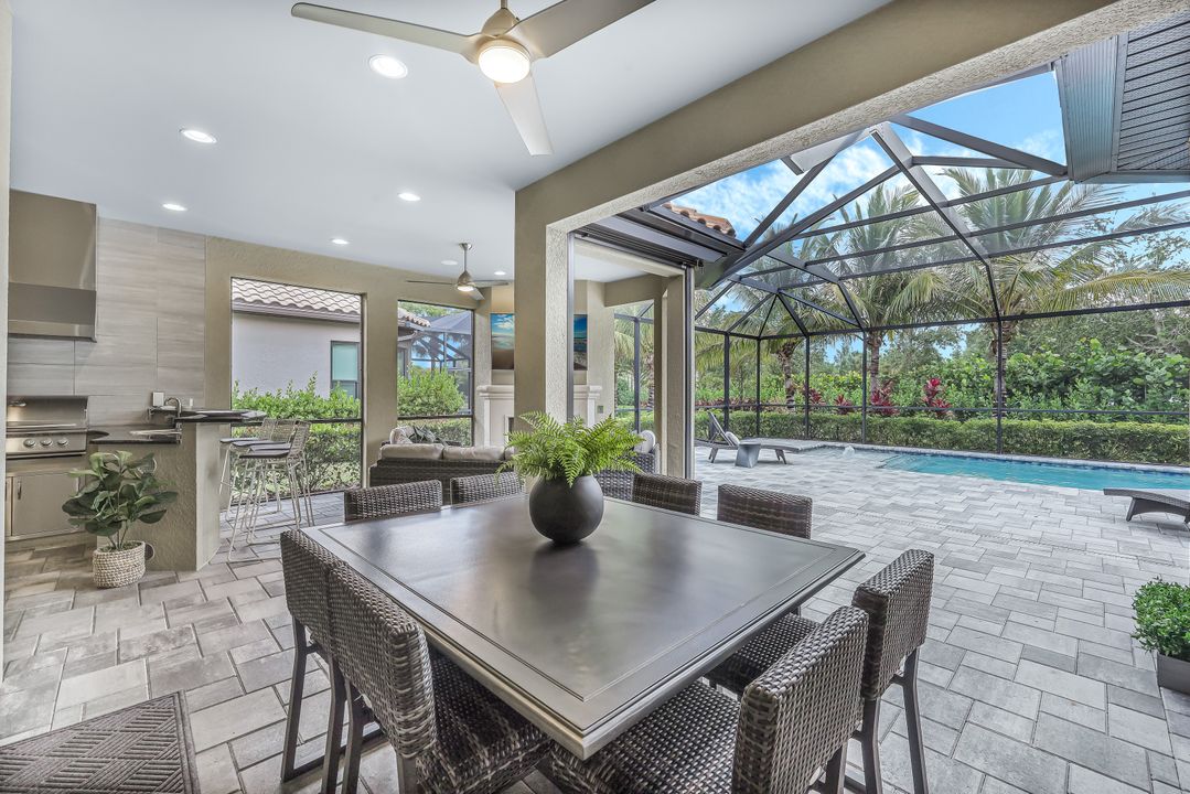 9630 Campanile Cir, Naples, FL 34114