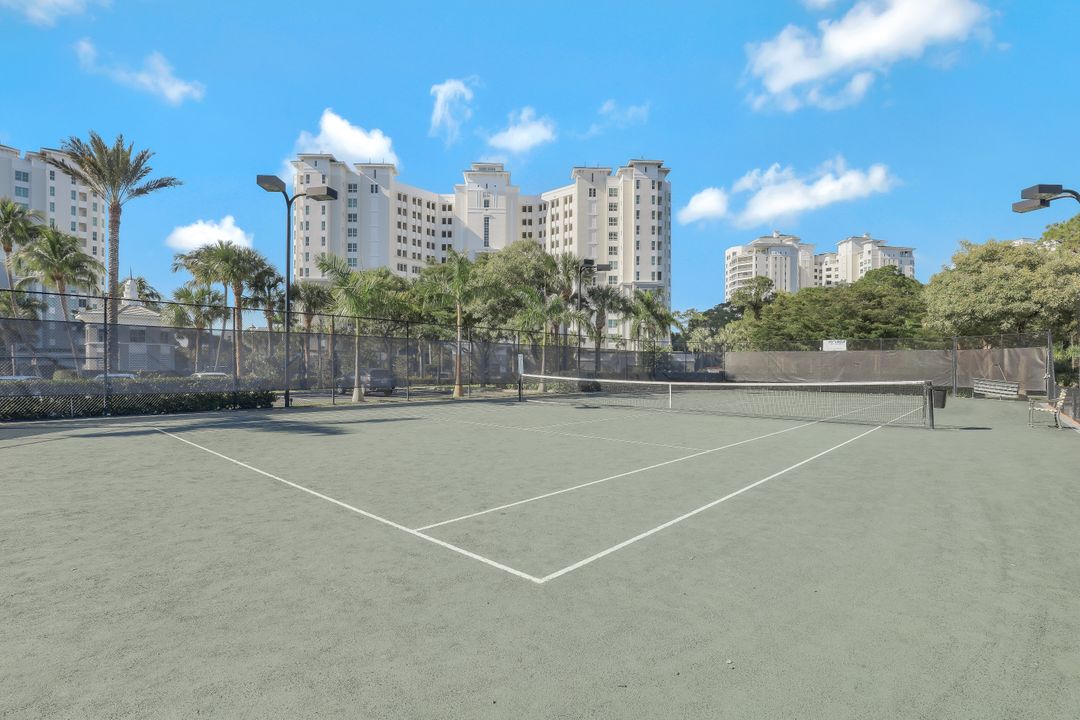 315 Dunes Blvd #604, Naples, FL 34110