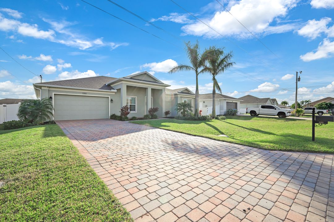 2202 SW 25th Terrace, Cape Coral, FL 33914