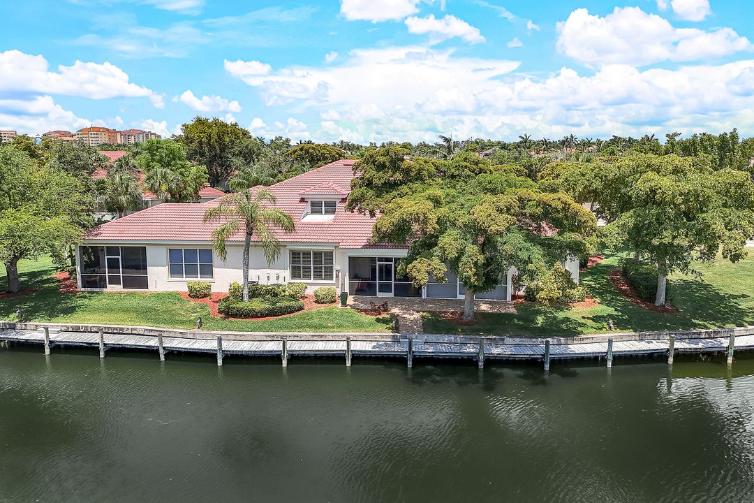 15218 Harbour Isle Dr, Fort Myers, FL 33908