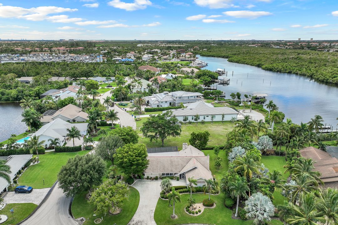 840 S Town and River Dr, Fort Myers, FL 33919