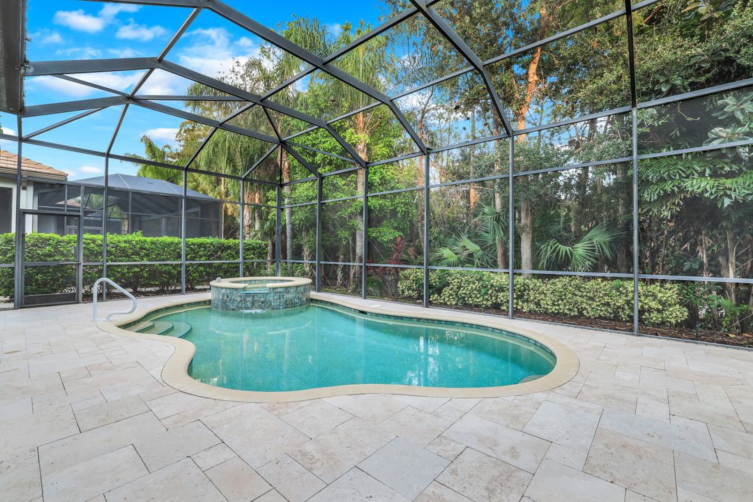 7466 Martinique Terrace, Naples, FL 34113