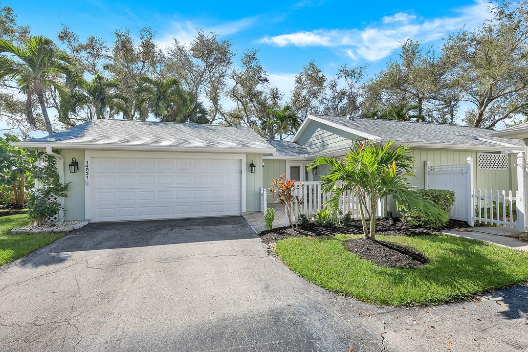 14821 Crooked Pond Ct, Fort Myers, FL 33908