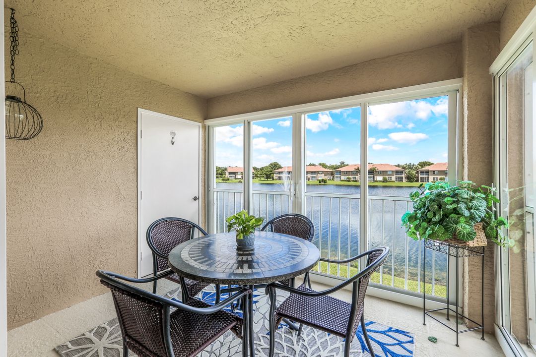 6660 Huntington Lakes Cir #204, Naples, FL 34119