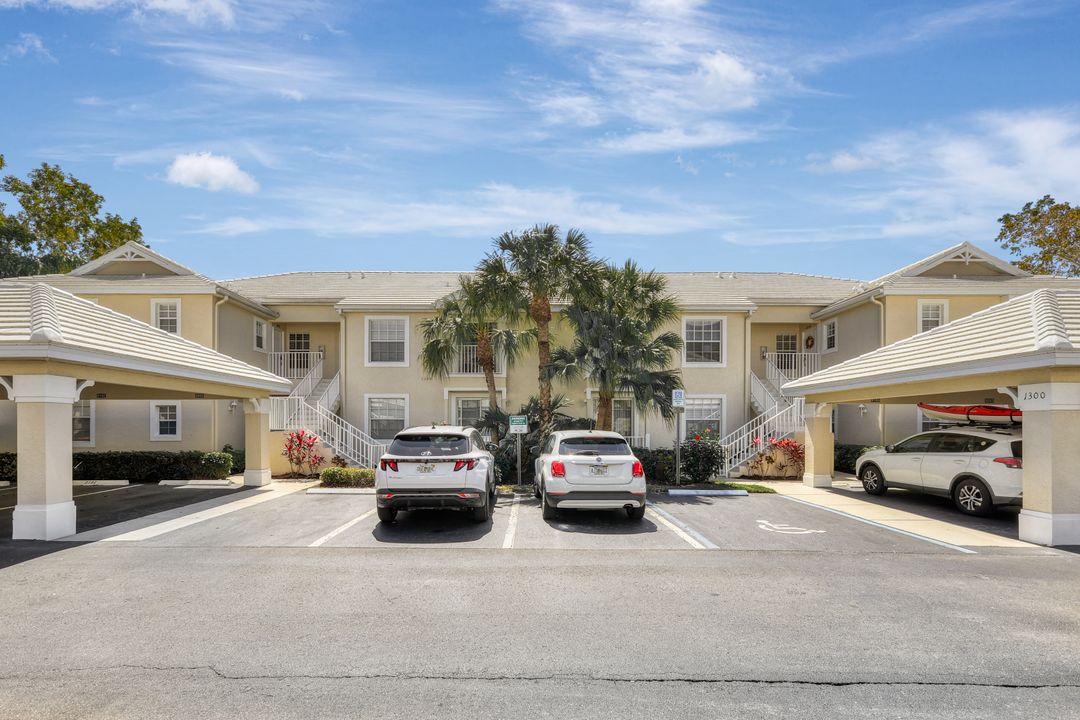 1300 Sweetwater Cove UNIT #6202, Naples, FL 34110