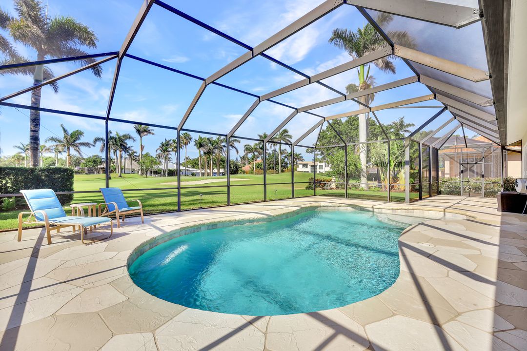 540 Harbour Dr, Naples, FL 34103