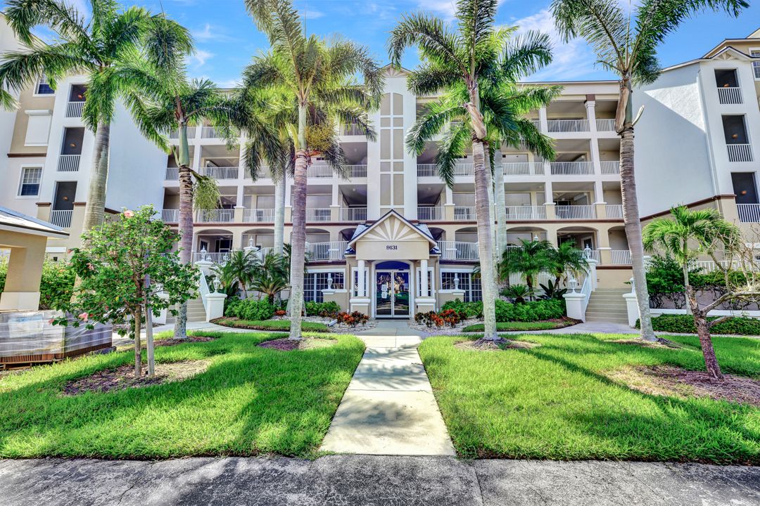 9131 Southmont Cove  #302, Fort Myers, FL 33908