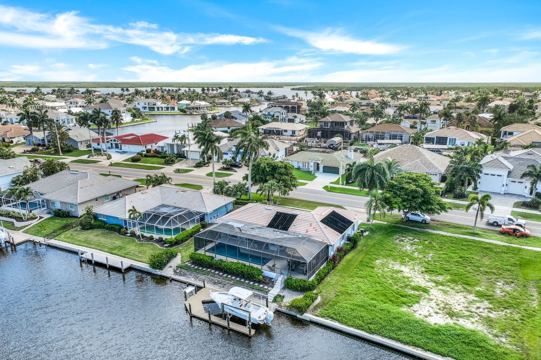 234 N Barfield Dr, Marco Island, FL 34145