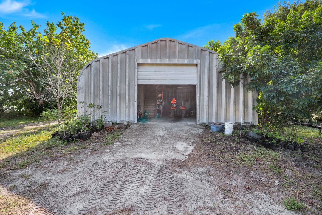 3965 56th Ave NE, Naples, FL 34120