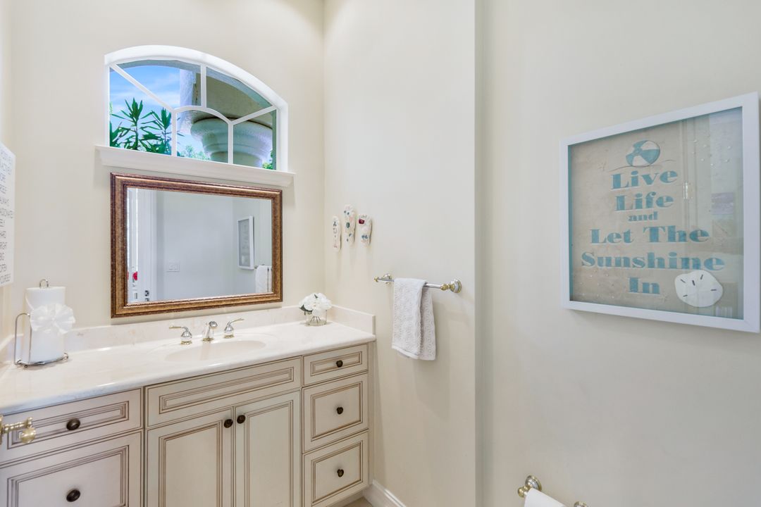 7681 Santa Margherita Way, Naples, FL 34109