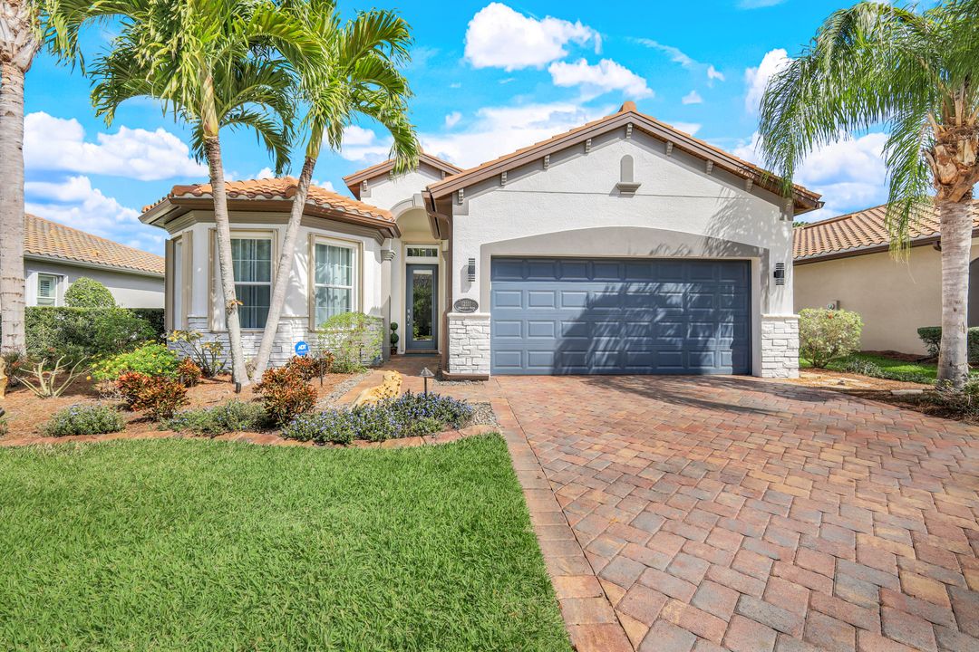 12111 Chrasfield Chase, Fort Myers, FL 33913
