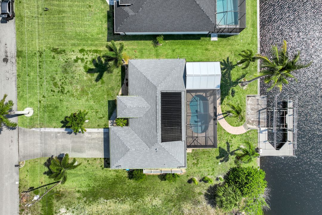 1532 NW 36th Ave, Cape Coral, FL 33993