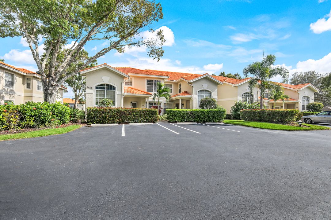 7416 Plumbago Bridge Rd #102, Naples, FL 34109