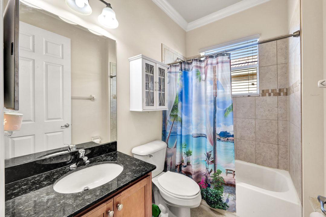 10107 Mimosa Silk Dr, Fort Myers, FL 33913