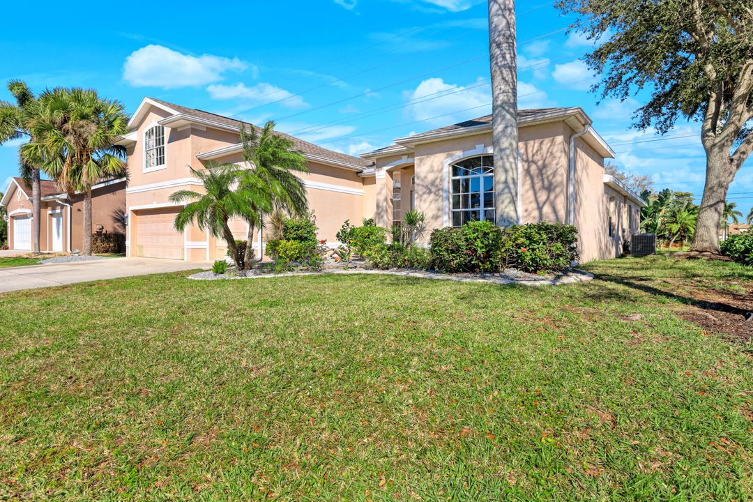 16800 Colony Lakes Blvd, Fort Myers, FL 33908