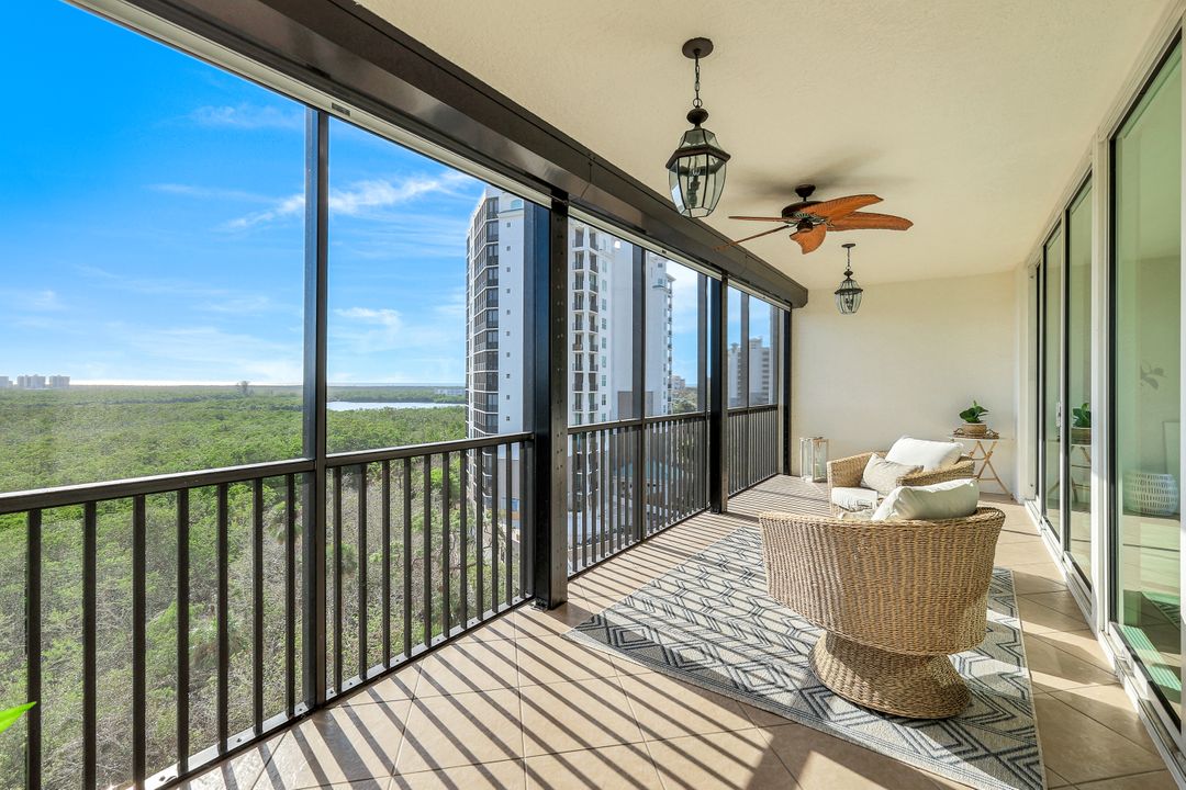 455 Cove Tower Dr #902, Naples, FL 34110