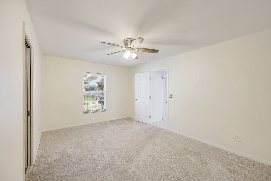 8240 Lake San Carlos Cir, Fort Myers, FL 33967