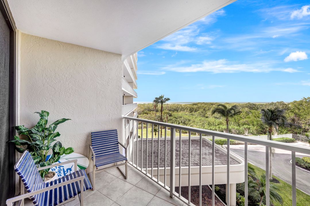 440 Seaview Ct #401, Marco Island, FL 34145