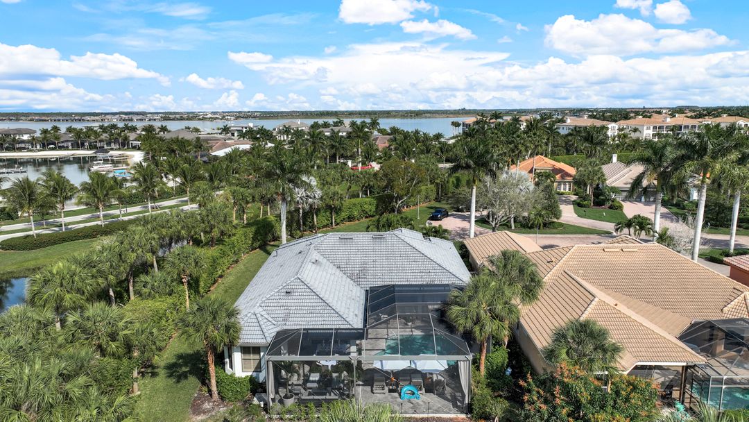 10340 Via Balestri Dr, Miromar Lakes, FL 33913