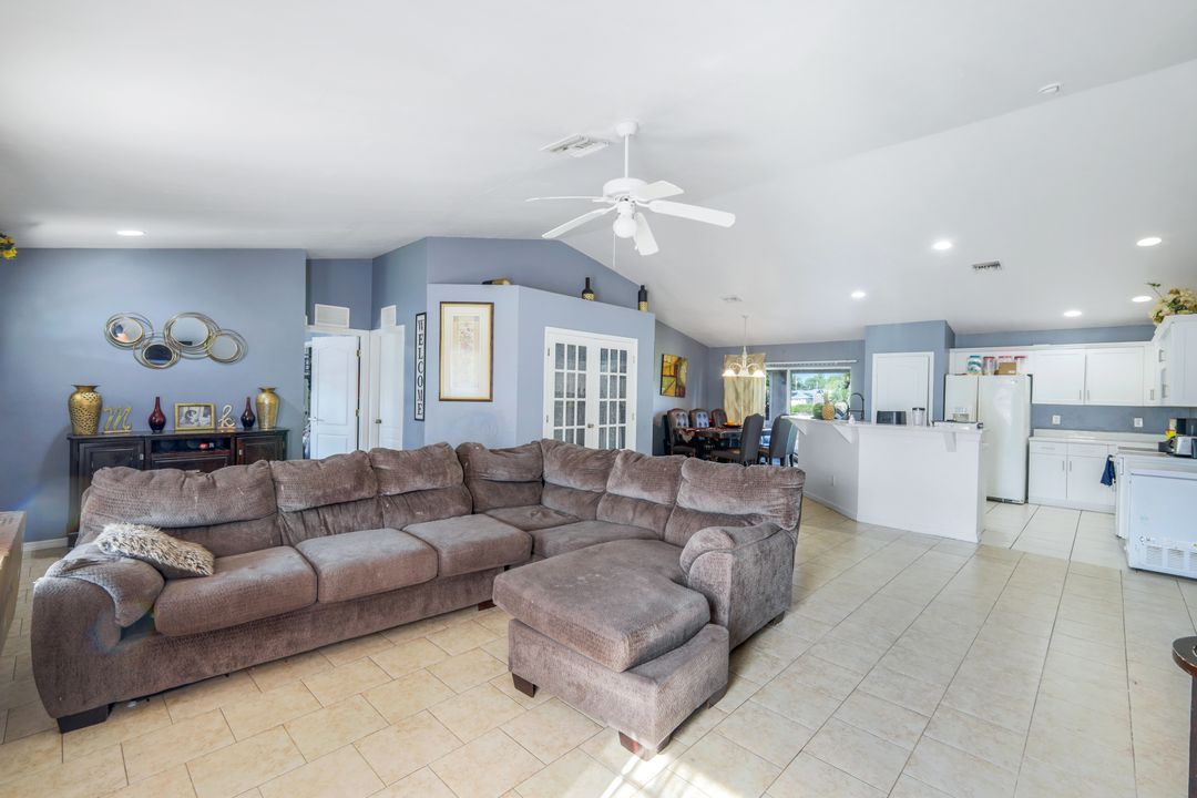 1062 Jamil Ave S, Lehigh Acres, FL 33974