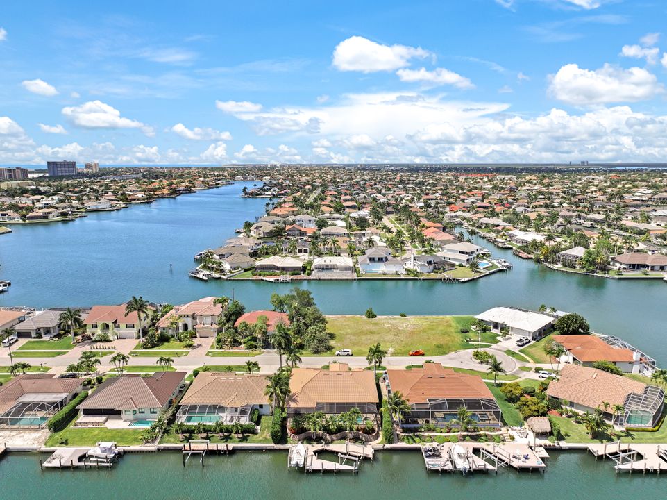 1171 Twin Oak Ct, Marco Island, FL 34145