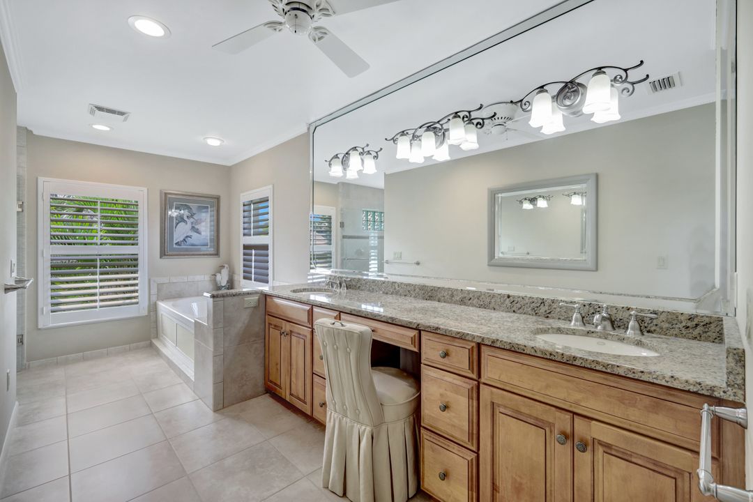 27071 Harbor Dr, Bonita Springs, FL 34135