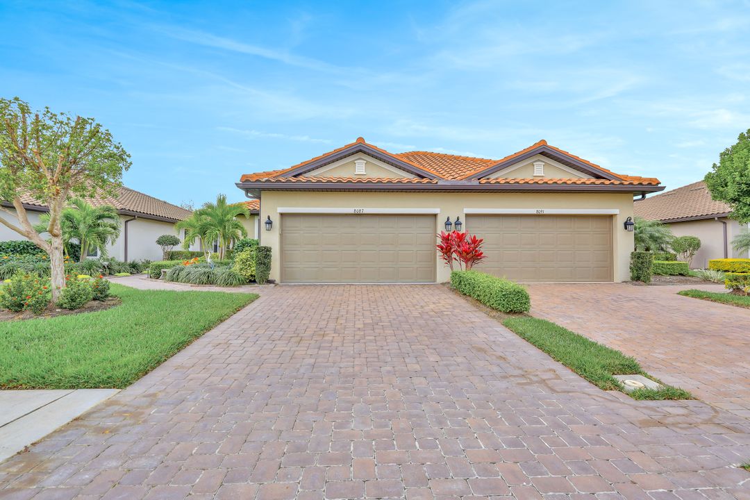 8087 Calle Canovas St, Naples, FL 34114