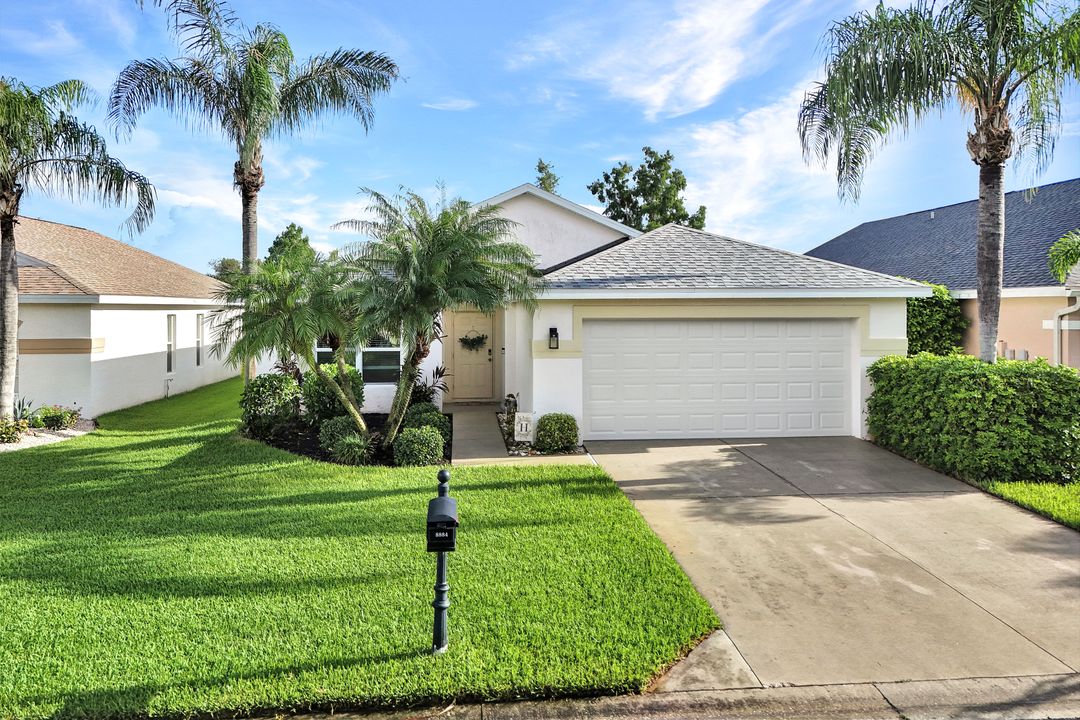 8884 Fawn Ridge Dr, Fort Myers, FL 33912