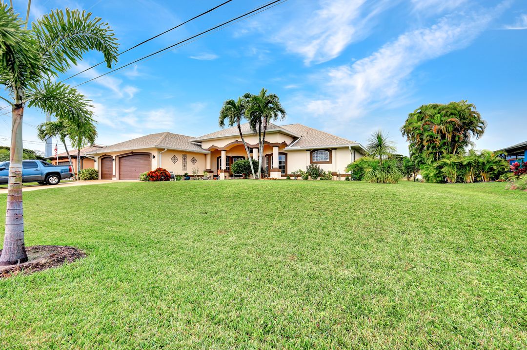 107 SE 6th St, Cape Coral, FL 33990