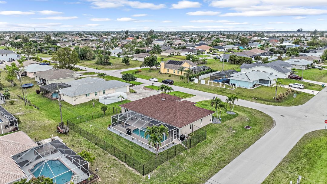 3423 SW 12th Ave, Cape Coral, FL 33914