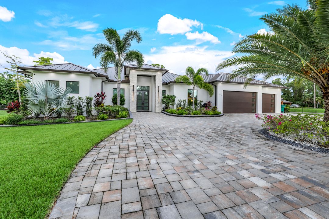 1240 23rd St SW, Naples, FL 34117