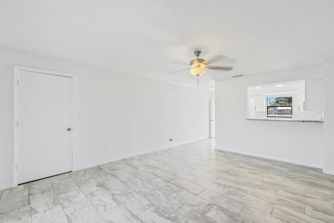 2208 Iris Way, Fort Myers, FL 33905