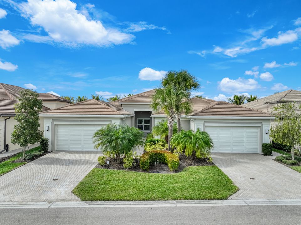 28444 Burano Dr, Bonita Springs, FL 34135