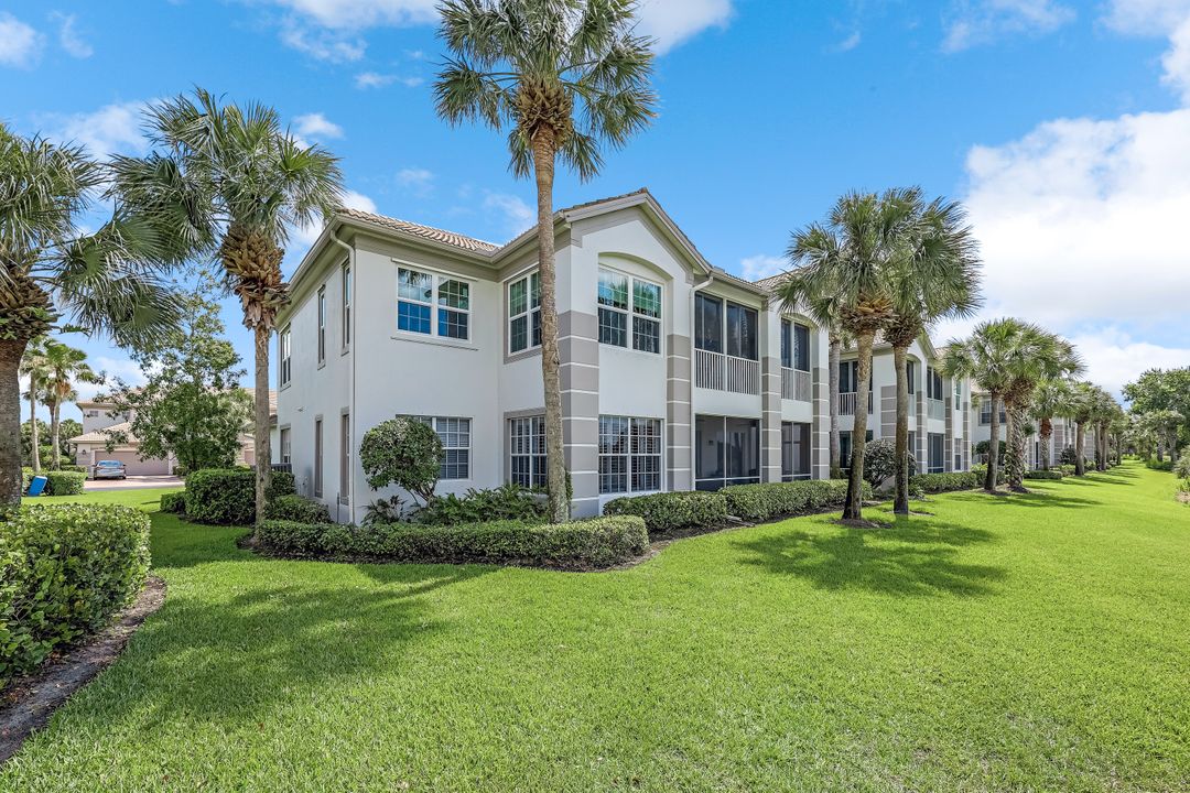 10362 Autumn Breeze Dr #202, Bonita Springs, FL 34135