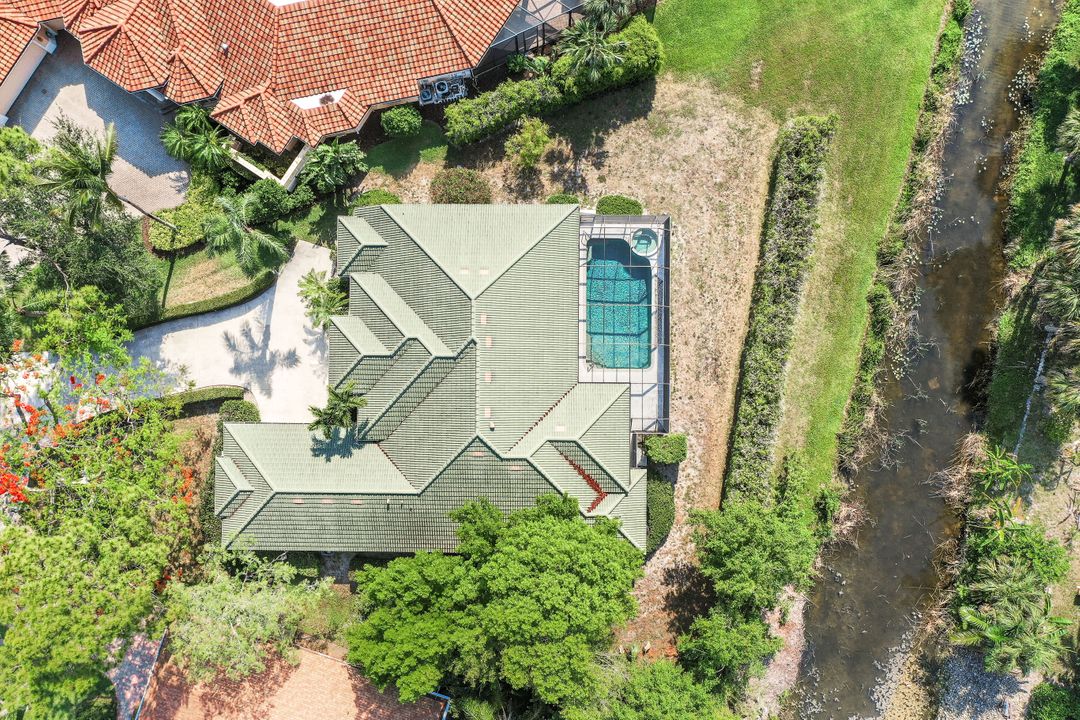 2205 Imperial Golf Course Blvd, Naples, FL 34110