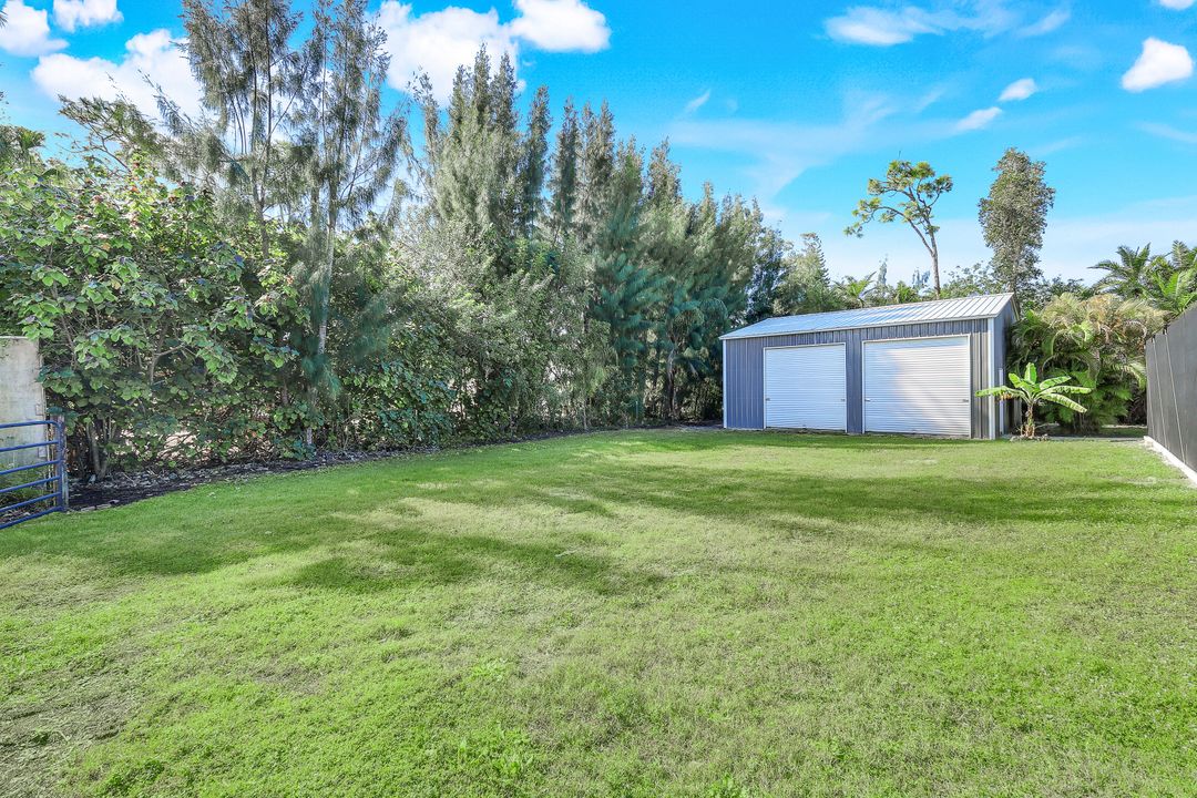 6840 Briarcliff Rd, Fort Myers, FL 33912