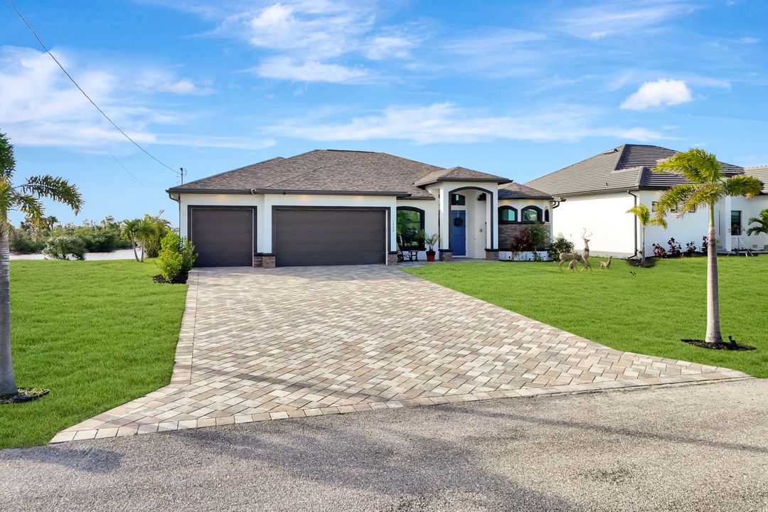 1532 NW 42nd Ave, Cape Coral, FL 33993