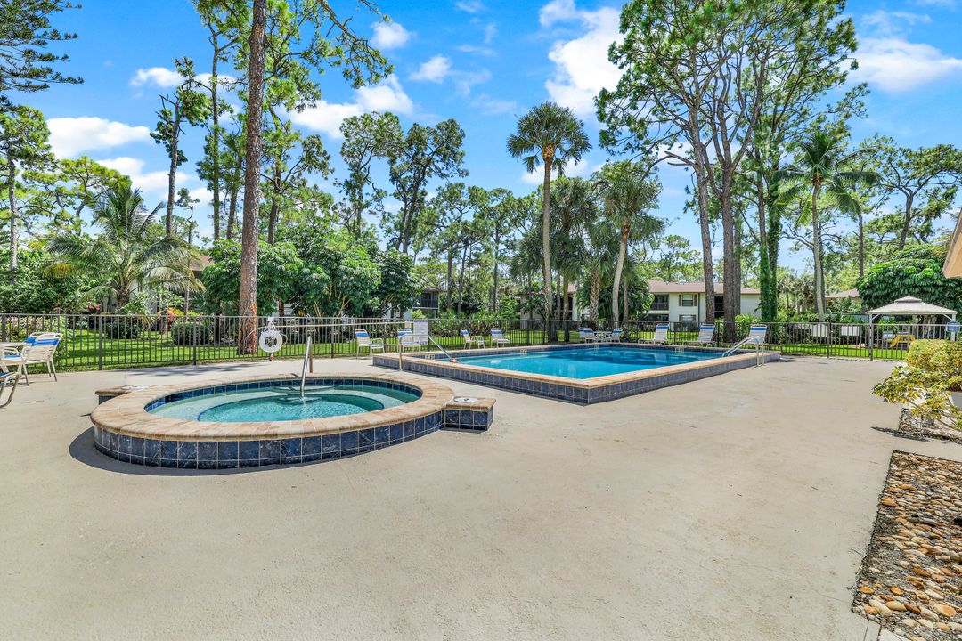 1765 Courtyard Way  #201, Naples, FL 34112