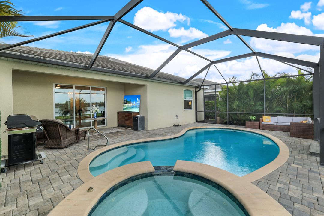 16291 Bonita Landing Cir, Bonita Springs, FL 34135