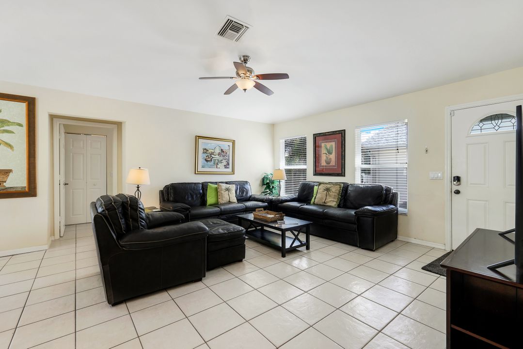 295 Mango St, Fort Myers Beach, FL 33931