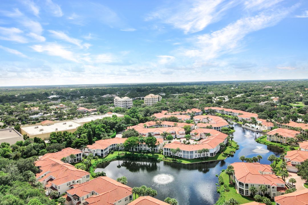 700 Lambiance Cir #205, Naples, FL 34108